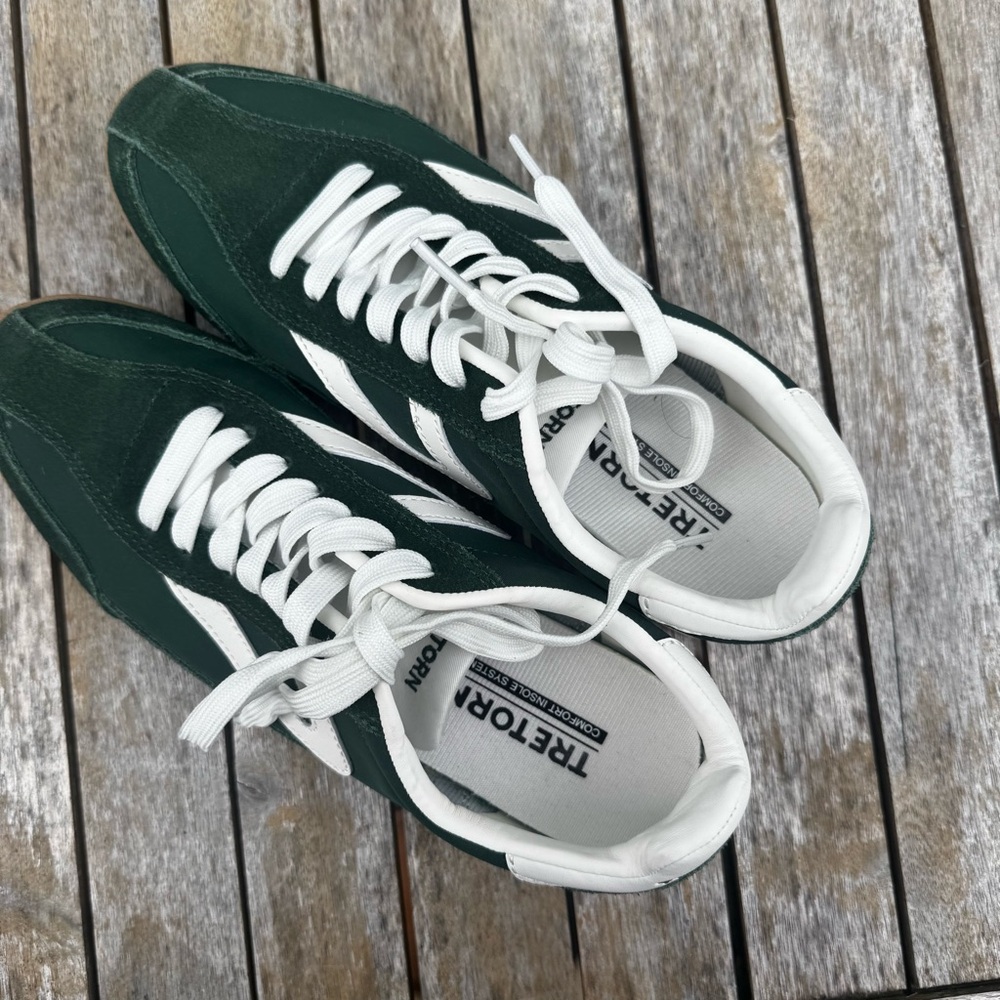 Tretorn Dark Green & White Suede Retro Sneakers